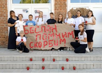 Сегодня, в МБОУ СОШ №3 г. Цимлянска, учащиеся 6-х классов приняли участие в митинге