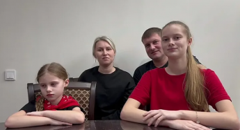  Семья Голуб приняла участие в флешмобе #РоссияСемьяСемей